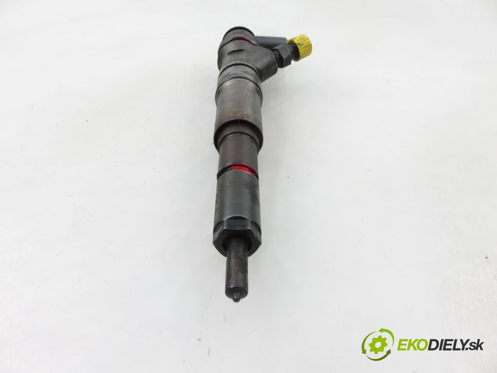 BMW 5 (E60) SEDAN 2005 0,00 530 d - M57 D30 (306D2) 2993,00 vstrekovač 7793836 ; 0445110216 (Vstrekovač paliva)