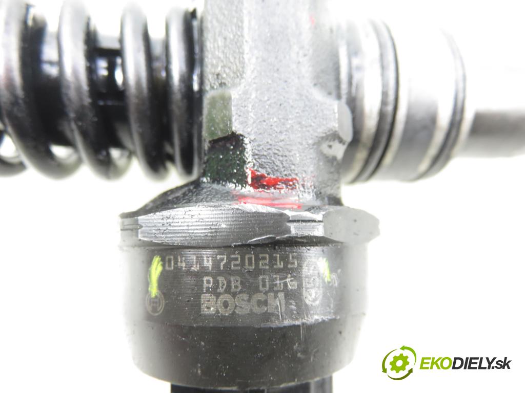 VW PASSAT B6 Variant (3C5) KOMBI 2005 77,00 1.9 TDI - BKC 1896,00 Vstrekovač 038130073AG ; 0414720215 (Vstrekovač paliva)