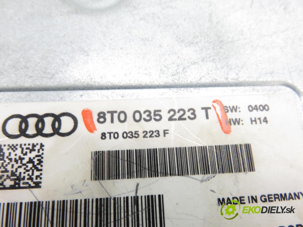AUDI A4 (8K2, B8) SEDAN 2008 176,00 3.0 TDI quattro - CCWA 2967,00 Zosilňovač 8T0035223T ; 8T0035412D ; 8T0035415B (Zosilňovač)