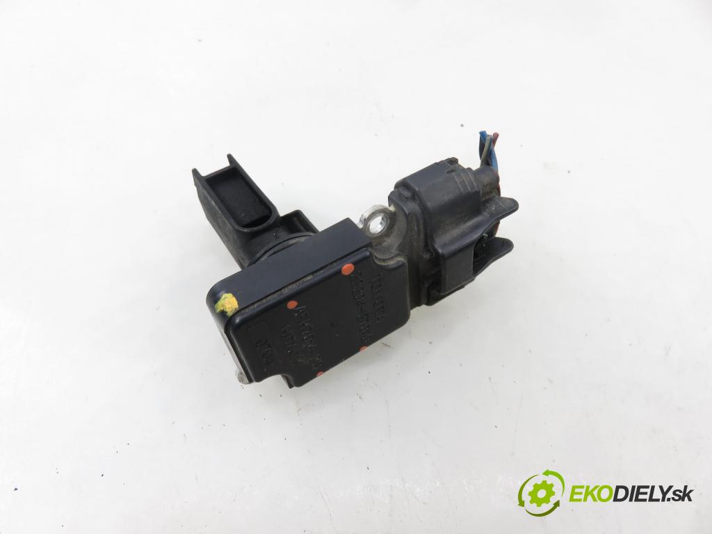 TOYOTA AVENSIS (_T22_) SEDAN 2000 81,00 2.0 D-4D (CDT220_) - 1CD-FTV 1995,00 váha vzduchu vzduchu 2220427010 ; AFH70M23