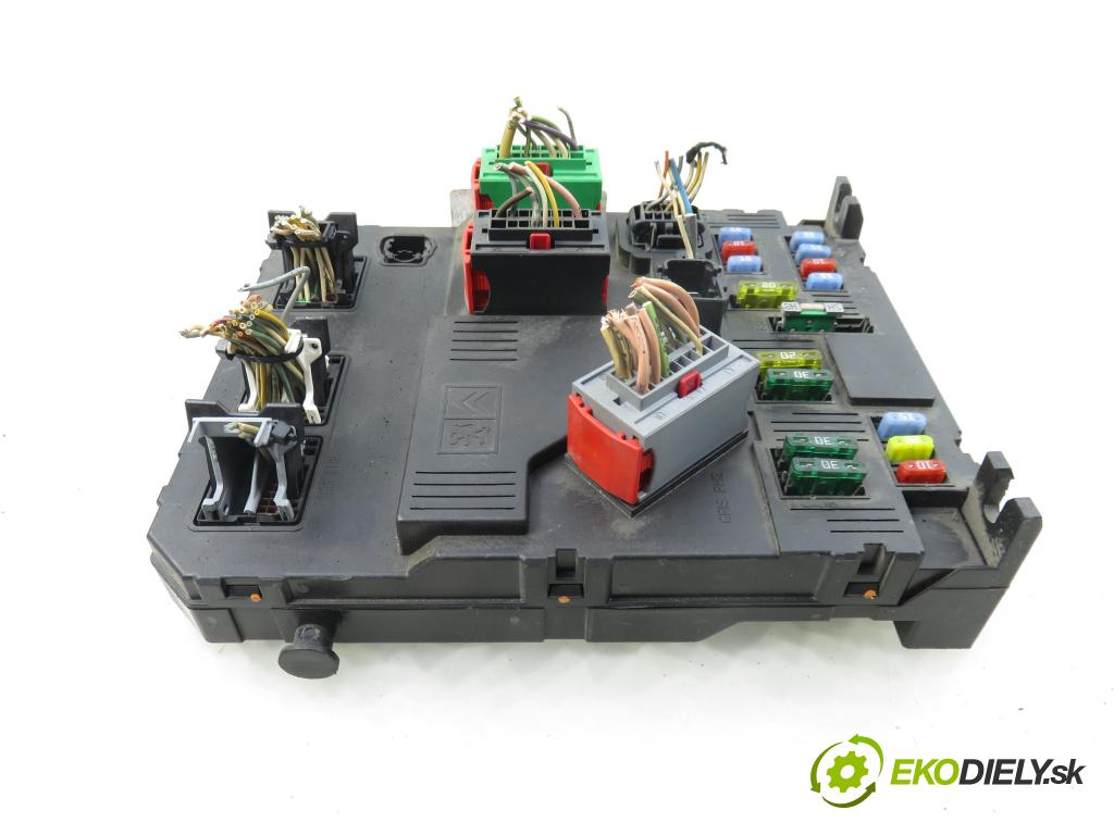 PEUGEOT 407 SW (6E_) KOMBI 2003 80,00 1.6 HDi 110 - 9HZ (DV6TED4) 1560,00 MODUL BSI 9655708380