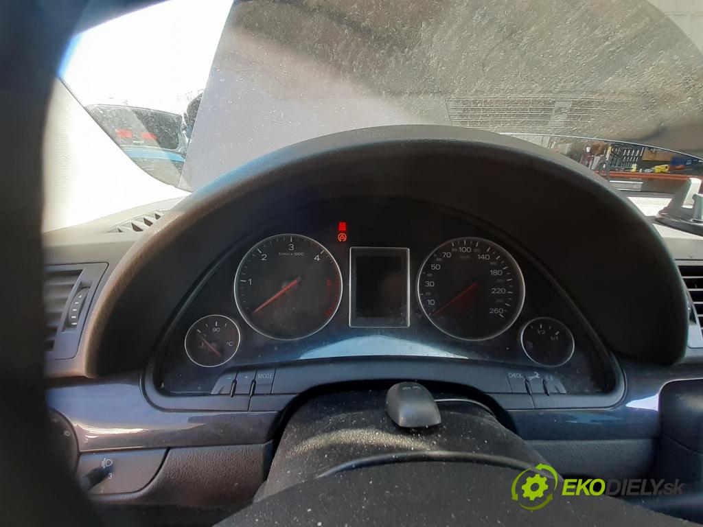 AUDI A4 (8E2, B6) SEDAN 2002 74,00 1.9 TDI PD 101 - AVB 1896,00 Prístrojovka elektrický 8E0920930R ; 0263626135