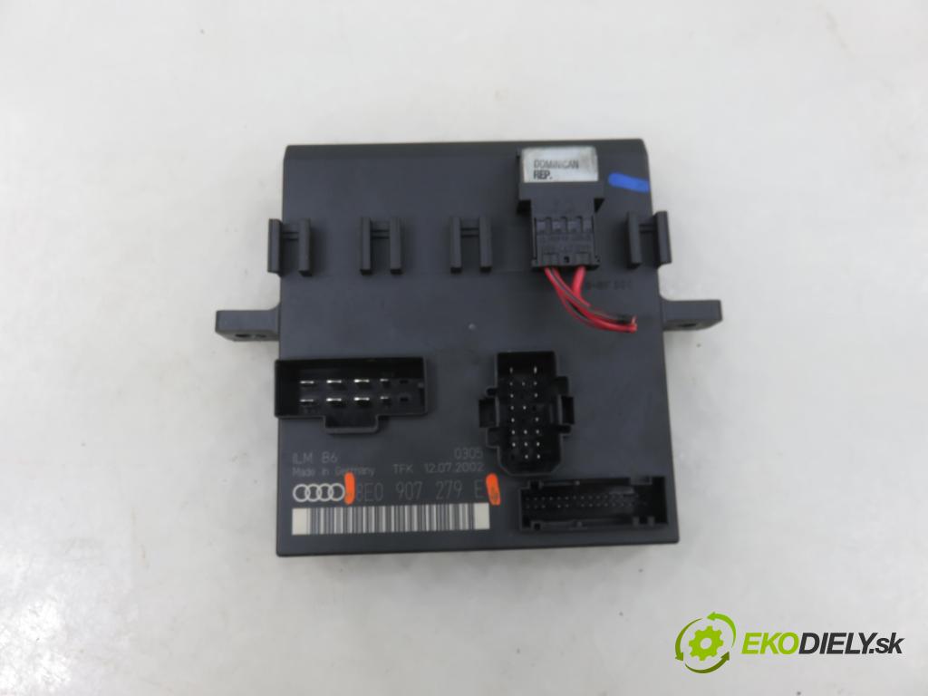 AUDI A4 (8E2, B6) SEDAN 2002 74,00 1.9 TDI PD 101 - AVB 1896,00 Riadiaca jednotka svetlá 8E0907279E