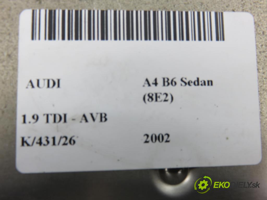 AUDI A4 (8E2, B6) SEDAN 2002 74,00 1.9 TDI PD 101 - AVB 1896,00 řídící jednotka světla 8E0907279E