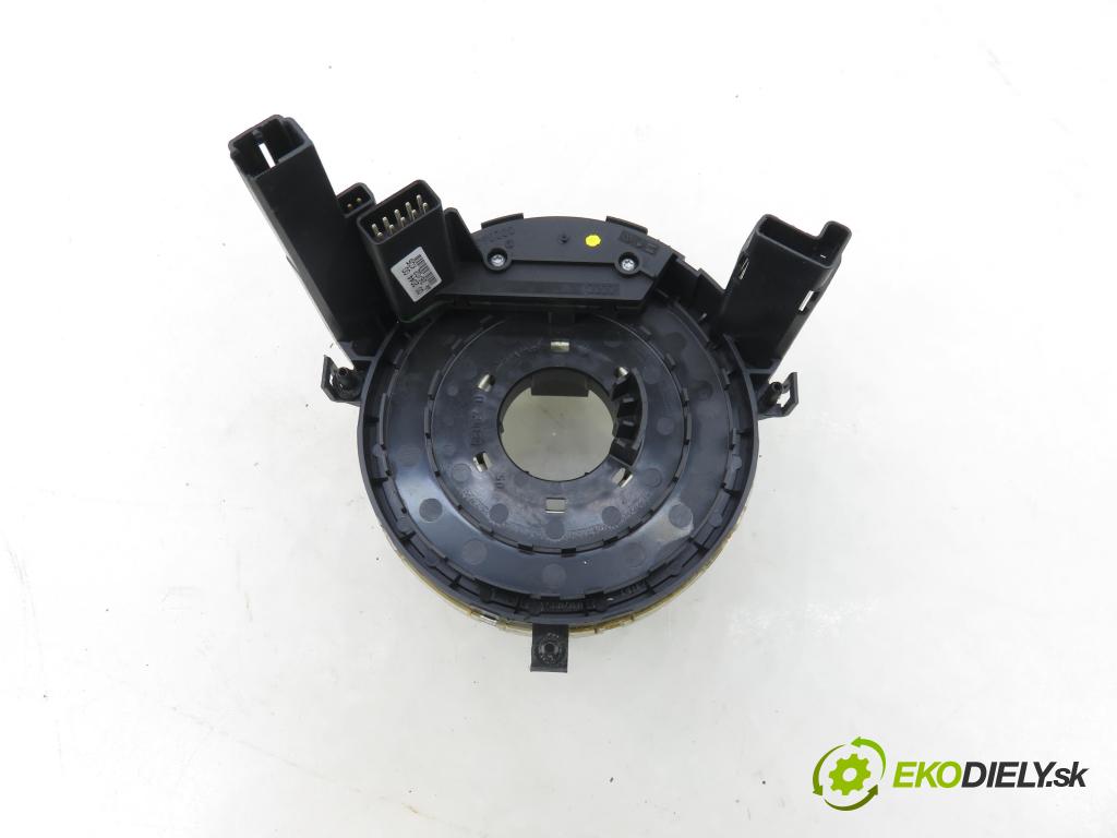 AUDI A4 (8E2, B6) SEDAN 2002 74,00 1.9 TDI PD 101 - AVB 1896,00 PÁSKA: air BAG 8E0953541C