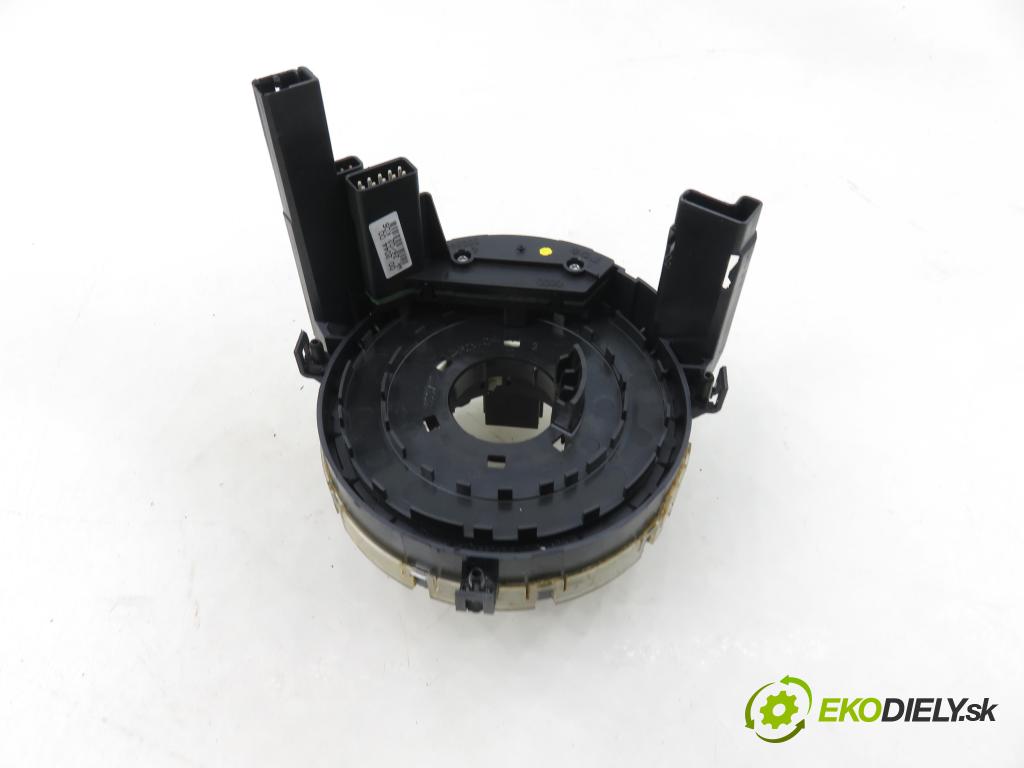 AUDI A4 (8E2, B6) SEDAN 2002 74,00 1.9 TDI PD 101 - AVB 1896,00 PÁSKA: air BAG 8E0953541C