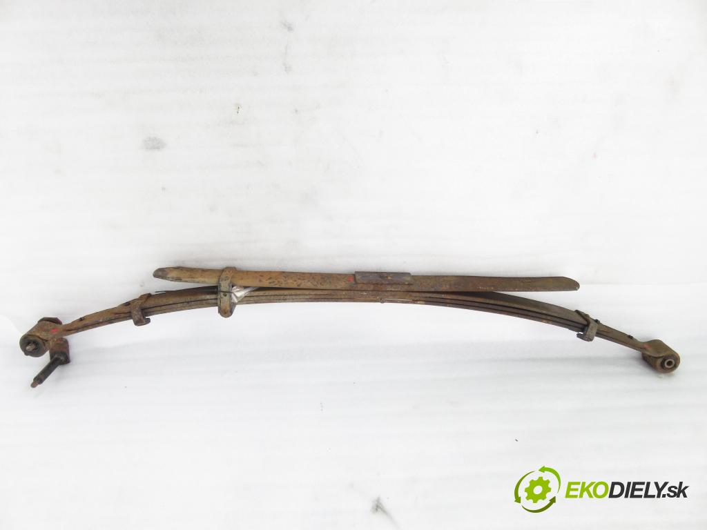 NISSAN NP300 NAVARA (D40) PICK-UP 2006 126,00 2.5 dCi 171 2488,00 listové pero ZADNÍ: