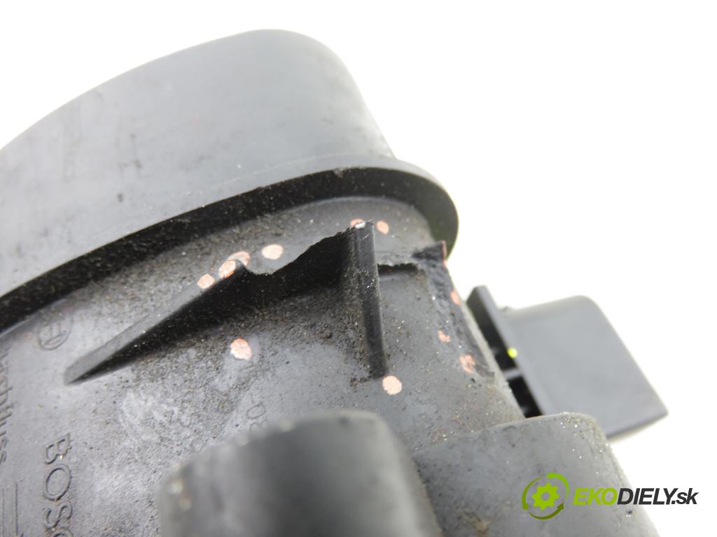 BMW 5 (E60) SEDAN 2005 0,00 530 d - M57 D30 (306D2) 2993,00 váha vzduchu vzduchu 0928400529