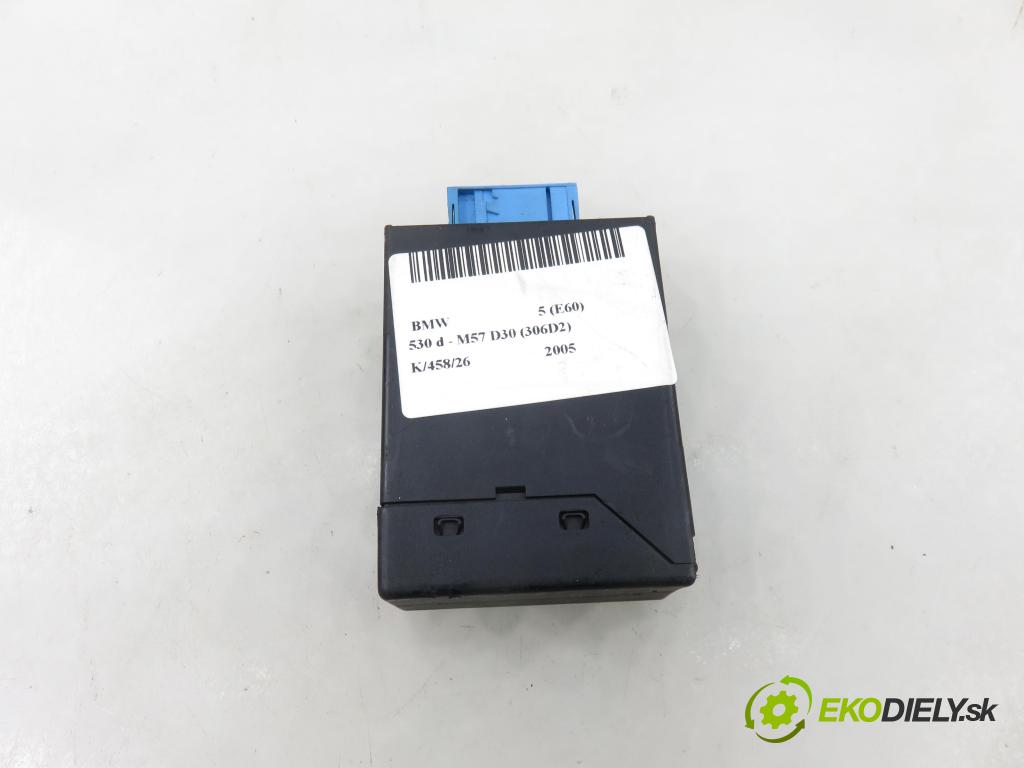 BMW 5 (E60) SEDAN 2005 0,00 530 d - M57 D30 (306D2) 2993,00 Riadiaca jednotka svetlá 6934122