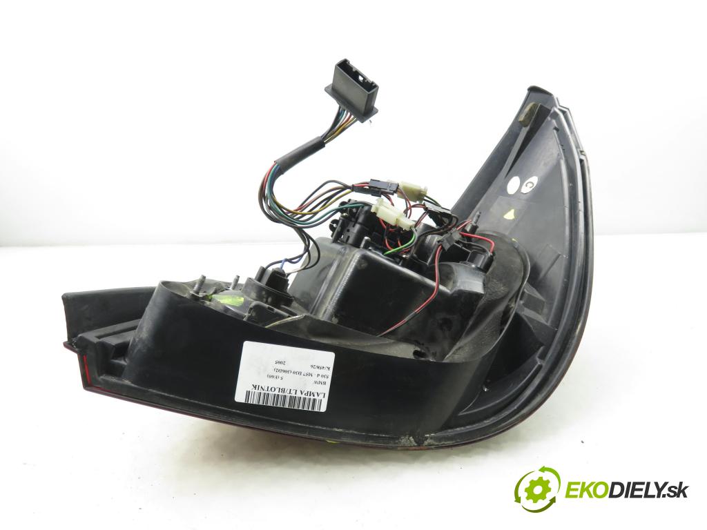 BMW 5 (E60) SEDAN 2005 0,00 530 d - M57 D30 (306D2) 2993,00 svetla