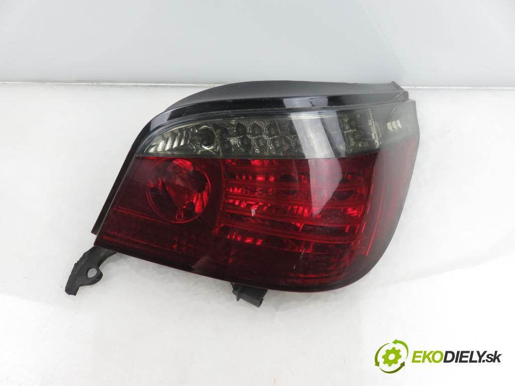 BMW 5 (E60) SEDAN 2005 0,00 530 d - M57 D30 (306D2) 2993,00 svetla