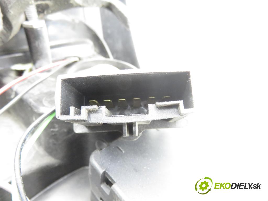 BMW 5 (E60) SEDAN 2005 0,00 530 d - M57 D30 (306D2) 2993,00 svetla