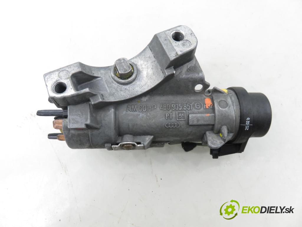 AUDI A4 (8E2, B6) SEDAN 2002 74,00 1.9 TDI PD 101 - AVB 1896,00 spinačka / zámky 4B0905851G