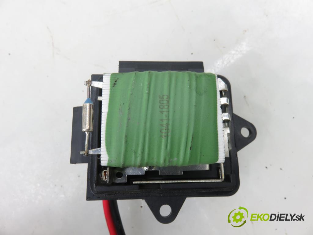 RENAULT SCENIC I (JA0/1_) MINIVAN 2000 79,00 1.6 - K4M 709 1598,00 Ventilátor vetráku