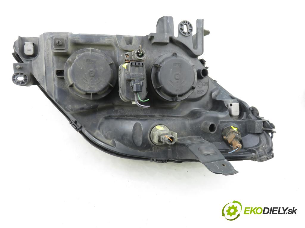 RENAULT SCENIC I (JA0/1_) MINIVAN 2000 79,00 1.6 - K4M 709 1598,00 Svetlo LP