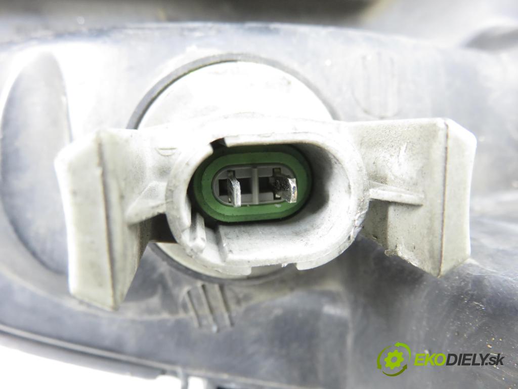 RENAULT SCENIC I (JA0/1_) MINIVAN 2000 79,00 1.6 - K4M 709 1598,00 Svetlo LP