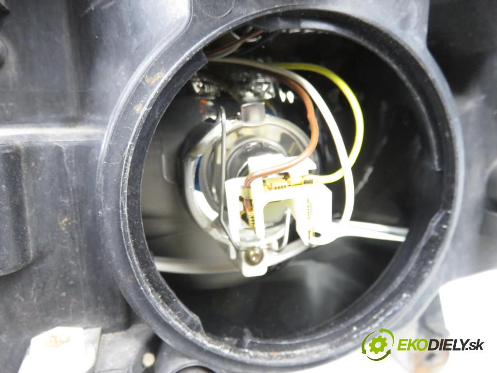 PEUGEOT PARTNER Combispace (5F) KOMBIVAN 2003 66,00 2.0 HDI - RHY (DW10TD) 1997,00 Svetlo PP