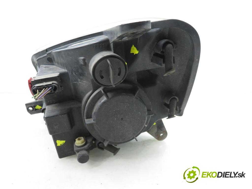 PEUGEOT PARTNER Combispace (5F) KOMBIVAN 2003 66,00 2.0 HDI - RHY (DW10TD) 1997,00 Svetlo PP