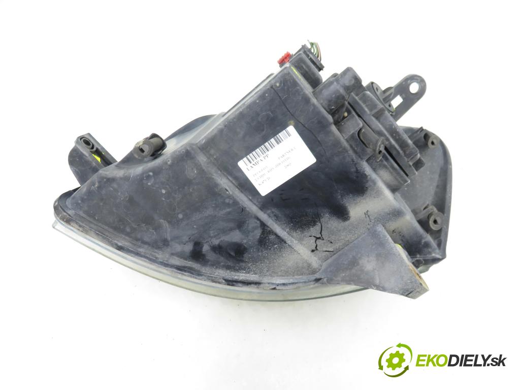 PEUGEOT PARTNER Combispace (5F) KOMBIVAN 2003 66,00 2.0 HDI - RHY (DW10TD) 1997,00 Svetlo PP