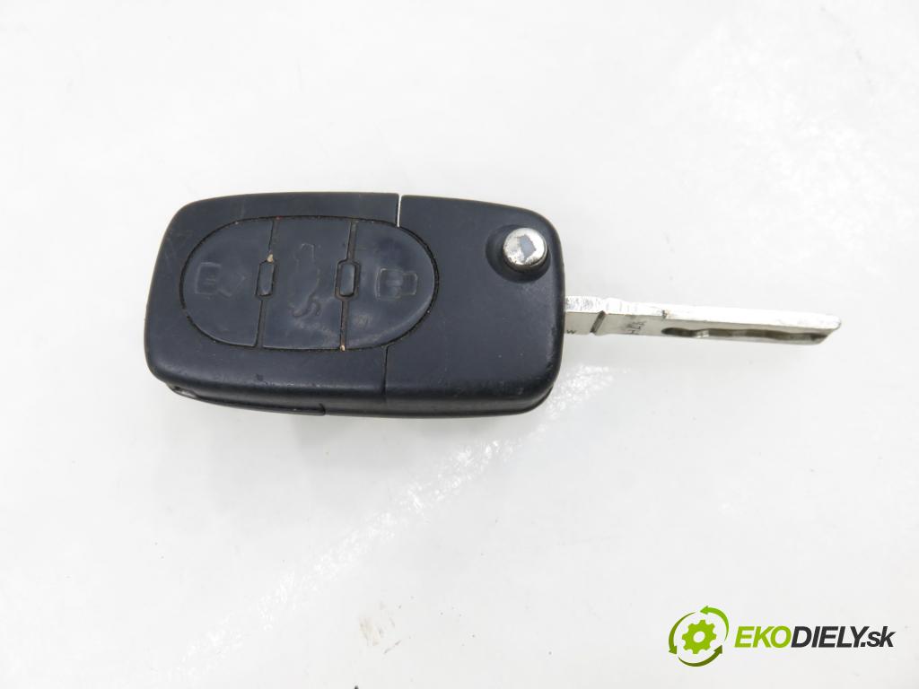 AUDI A4 (8E2, B6) SEDAN 2002 96,00 1.9 TDI PD 130 - AWX 1896,00 spinačka / zámky 4B0905851G