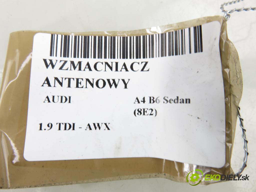 AUDI A4 (8E2, B6) SEDAN 2002 96,00 1.9 TDI PD 130 - AWX 1896,00 zesilovač Antenní: 8E5035225A (Zesilovač)