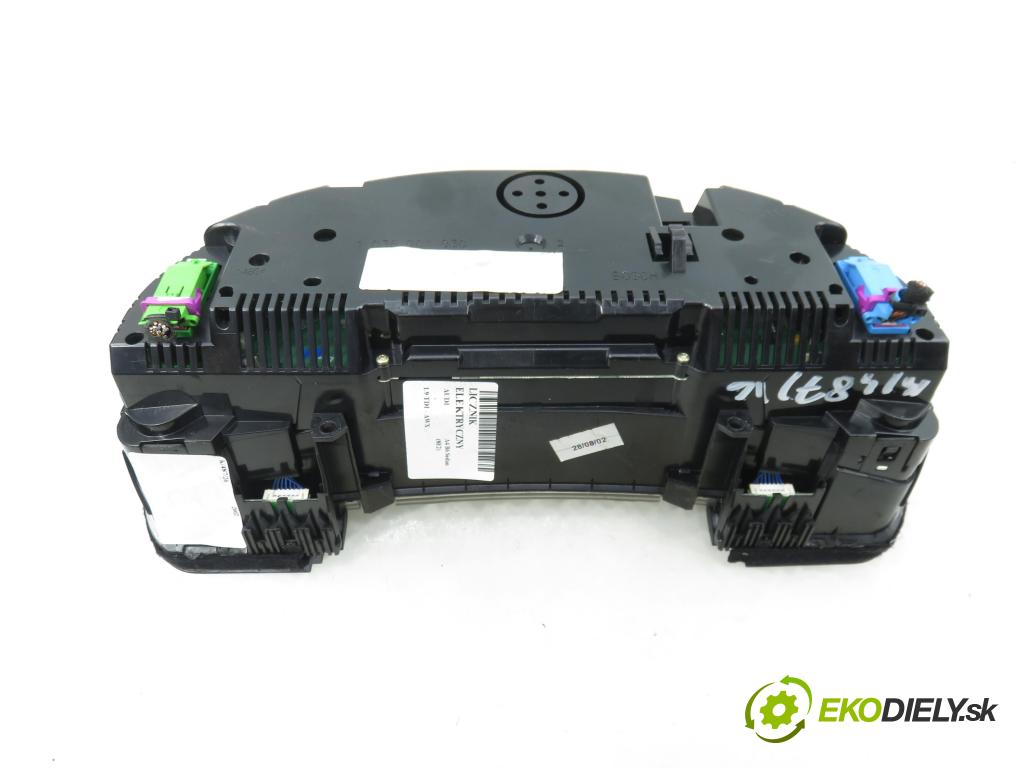 AUDI A4 (8E2, B6) SEDAN 2002 96,00 1.9 TDI PD 130 - AWX 1896,00 Prístrojovka elektrický 0263626035 ; 8E0920900K