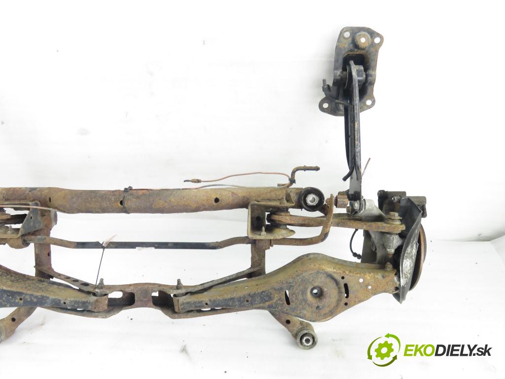 VW PASSAT B6 Variant (3C5) KOMBI 2005 77,00 1.9 TDI - BKC 1896,00 zadné