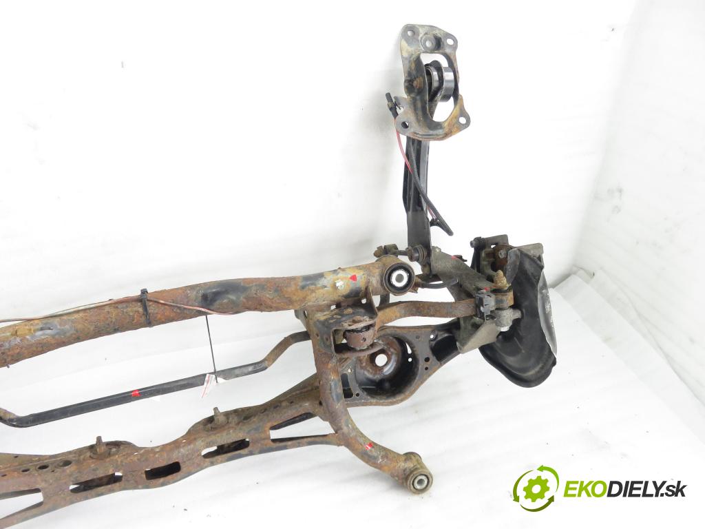 VW PASSAT B6 Variant (3C5) KOMBI 2005 77,00 1.9 TDI - BKC 1896,00 zadné