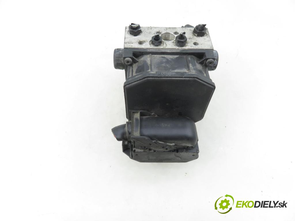 AUDI A4 (8E2, B6) SEDAN 2002 96,00 1.9 TDI PD 130 - AWX 1896,00 Pumpa ABS 0265950011 (Pumpa ABS)