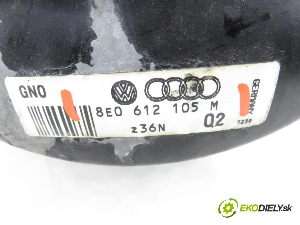 AUDI A4 (8E2, B6) SEDAN 2002 96,00 1.9 TDI PD 130 - AWX 1896,00 posilovač 8E0612105M (Servočerpadlo)