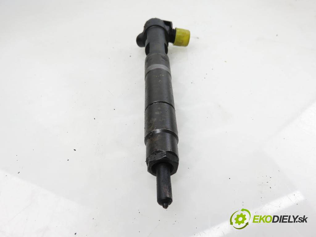 MERCEDES-BENZ SPRINTER 3,5-t Skrzynia (906) FURGON 2011 95,00 313 CDI (906.631, 906.633, 906.635, 906.637) - OM  2143,00 vstrekovač 28342997 ; 6510704987 (Vstrekovač paliva)