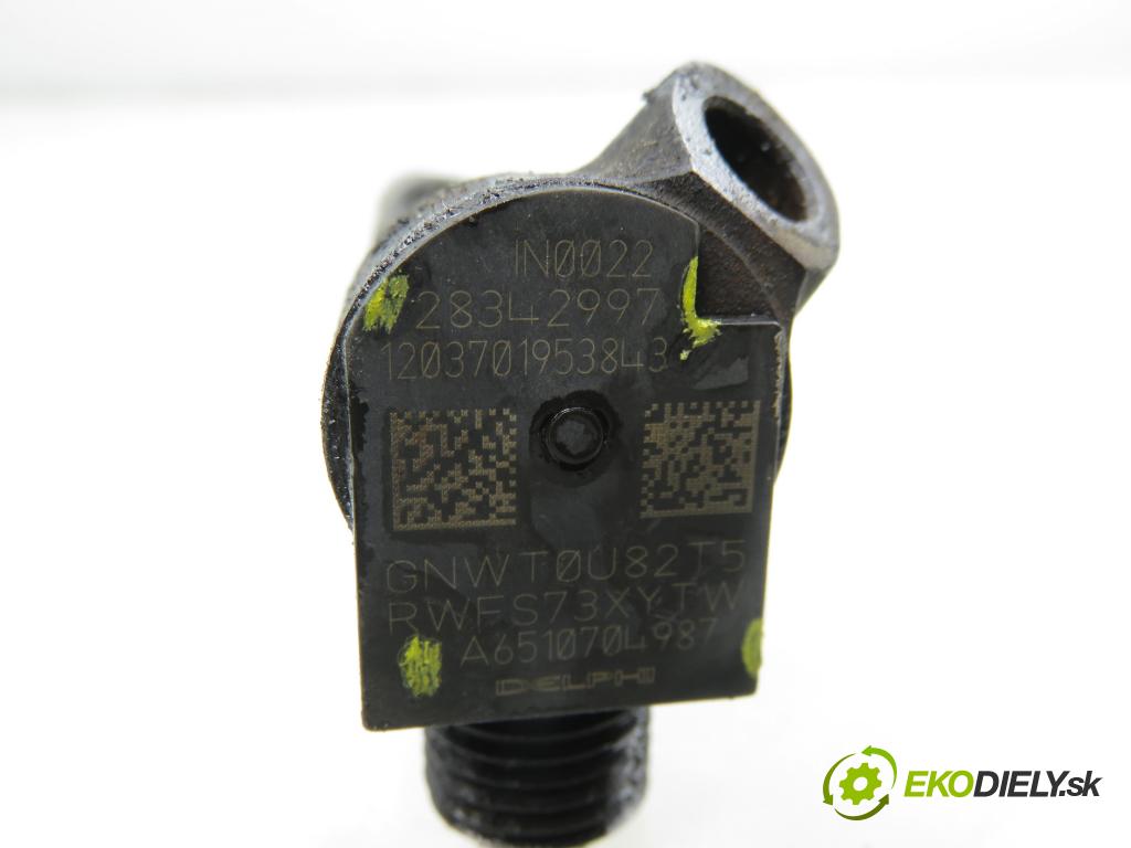 MERCEDES-BENZ SPRINTER 3,5-t Skrzynia (906) FURGON 2011 95,00 313 CDI (906.631, 906.633, 906.635, 906.637) - OM  2143,00 vstrekovač 28342997 ; 6510704987 (Vstrekovač paliva)