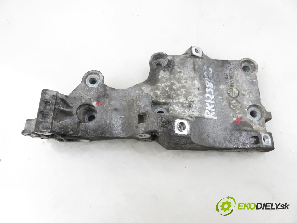 VW PASSAT B6 Variant (3C5) KOMBI 2006 103,00 2.0 TDI PD 8V 140 - BMP 1968,00 uchycení alternátora 038903143AF