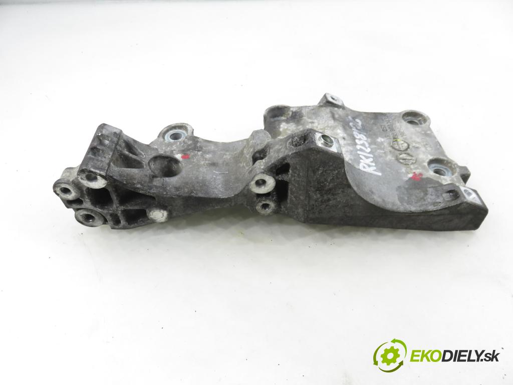 VW PASSAT B6 Variant (3C5) KOMBI 2006 103,00 2.0 TDI PD 8V 140 - BMP 1968,00 Uchytenie alternátora 038903143AF