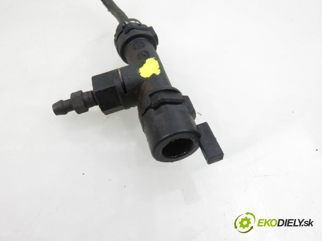 SEAT ALHAMBRA (7V8, 7V9) MINIVAN 2003 85,00 1.9 TDI PD 115 - AUY 1896,00 rúrka vypínacieho ložiska 7M3721477C