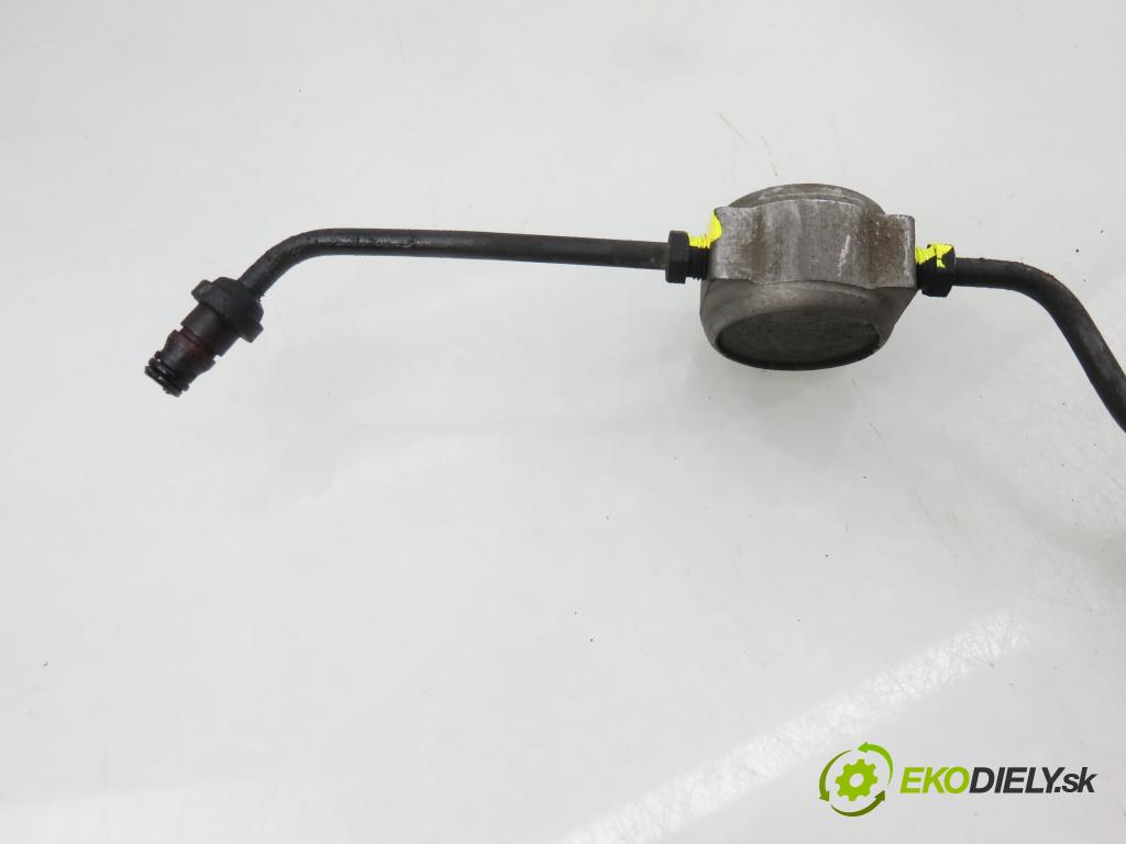 SEAT ALHAMBRA (7V8, 7V9) MINIVAN 2003 85,00 1.9 TDI PD 115 - AUY 1896,00 rúrka vypínacieho ložiska 7M3721477C