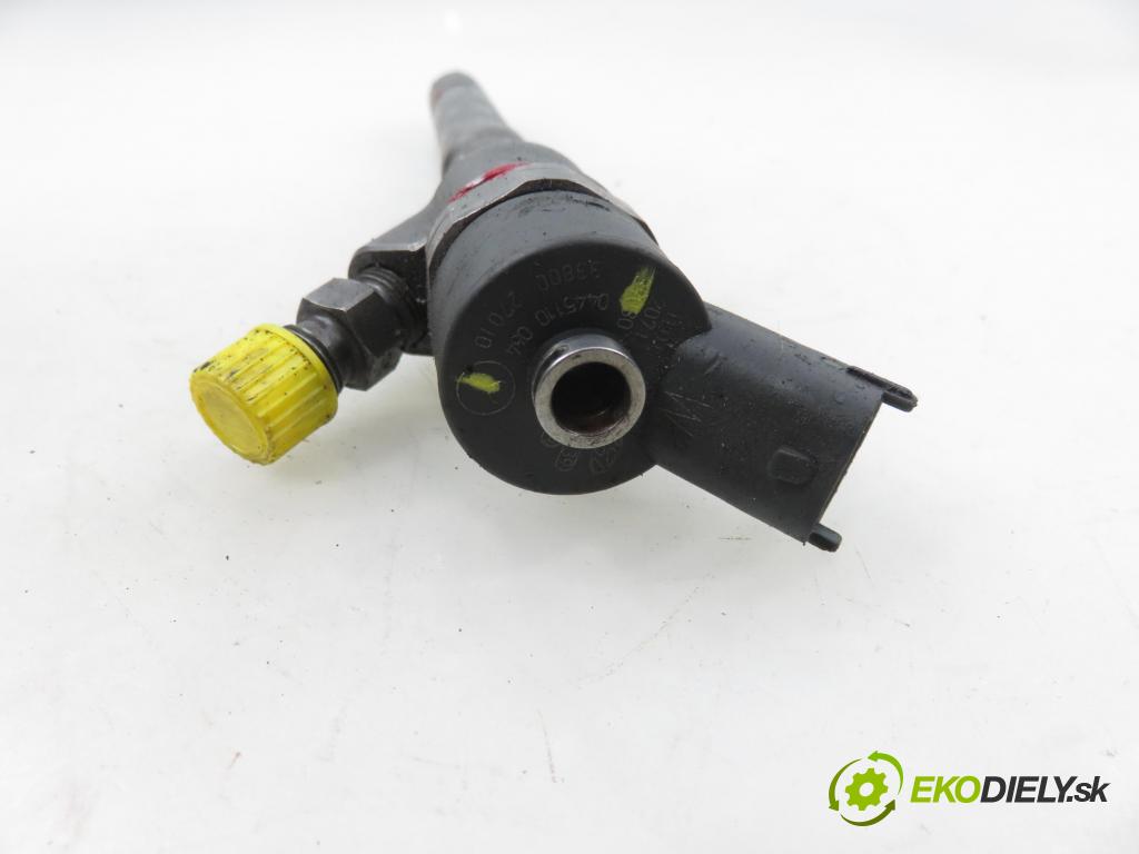 HYUNDAI SANTA FÉ I (SM) SUV 2004 83,00 2.0 CRDi 4x4 113 - D4EA 1991,00 vstrekovač 3380027010 ; 0445110064 (Vstrekovač paliva)