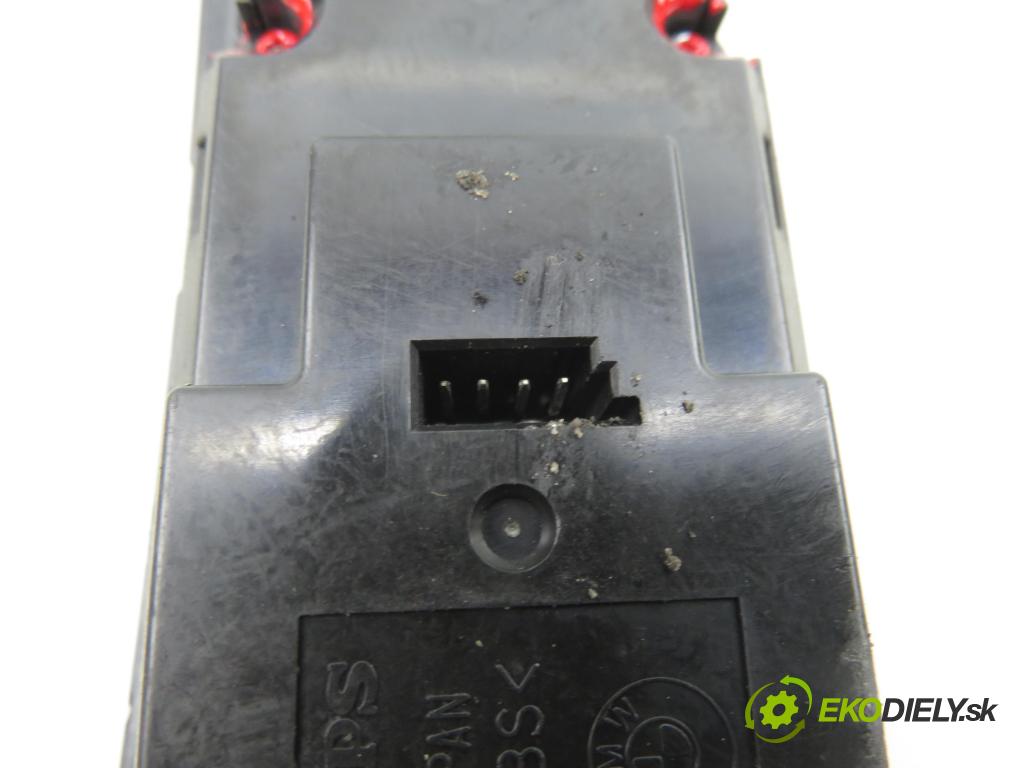 BMW 5 (E60) SEDAN 2005 0,00 530 d - M57 D30 (306D2) 2993,00 Panel ovládaní oken 6951909