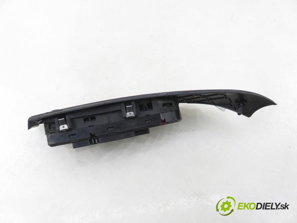 BMW 5 (E60) SEDAN 2005 0,00 530 d - M57 D30 (306D2) 2993,00 Panel ovládaní oken 6951909