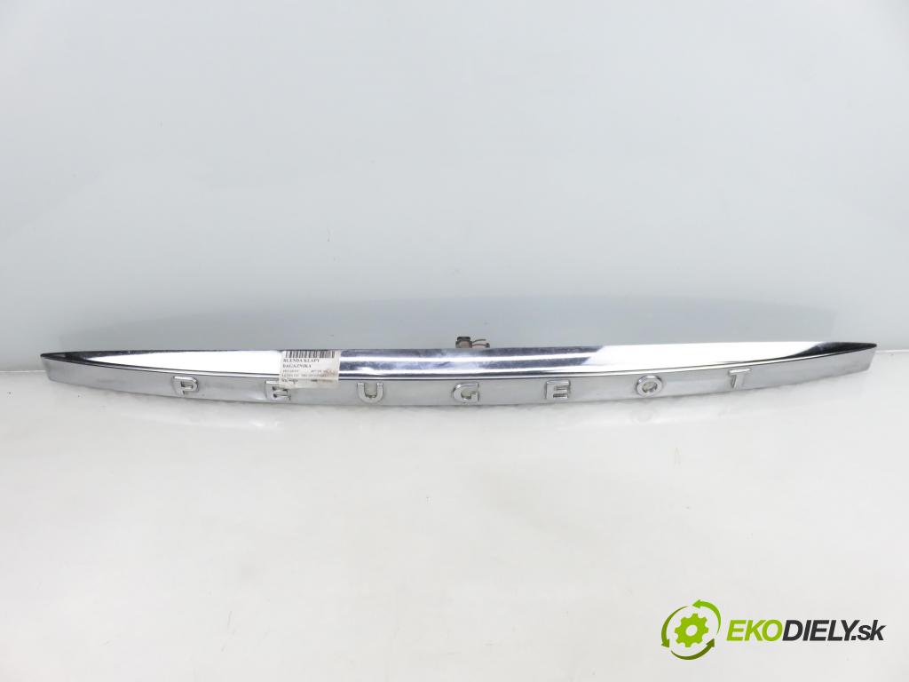 PEUGEOT 407 SW (6E_) KOMBI 2003 80,00 1.6 HDi 110 - 9HZ (DV6TED4) 1560,00 Zadné čelo dverí kufor 9645271580