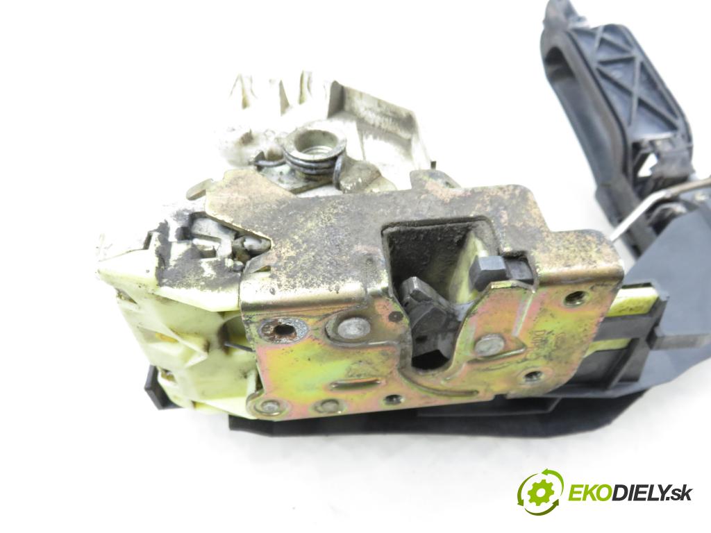 FORD FOCUS (DAW, DBW) HB 2000 85,00 1.8 16V - EYDB 1796,00 zámok XS41A21812CF