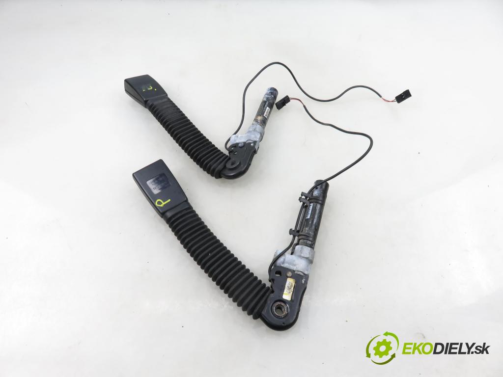 BMW 5 (E60) SEDAN 2005 0,00 530 d - M57 D30 (306D2) 2993,00 zapínače pásov predný 7210887 ; 7065848