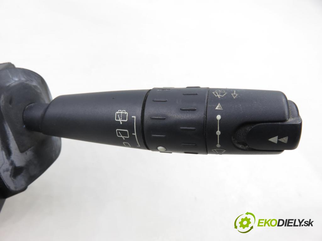 CITROEN XSARA PICASSO (N68) MINIVAN 2001 85,00 1.8 16V - 6FZ (EW7J4) 1749,00 páčka/prepínač 9630605180 ; 34394302