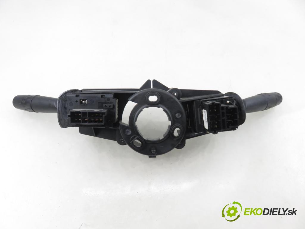 CITROEN XSARA PICASSO (N68) MINIVAN 2001 85,00 1.8 16V - 6FZ (EW7J4) 1749,00 páčka/prepínač 9630605180 ; 34394302