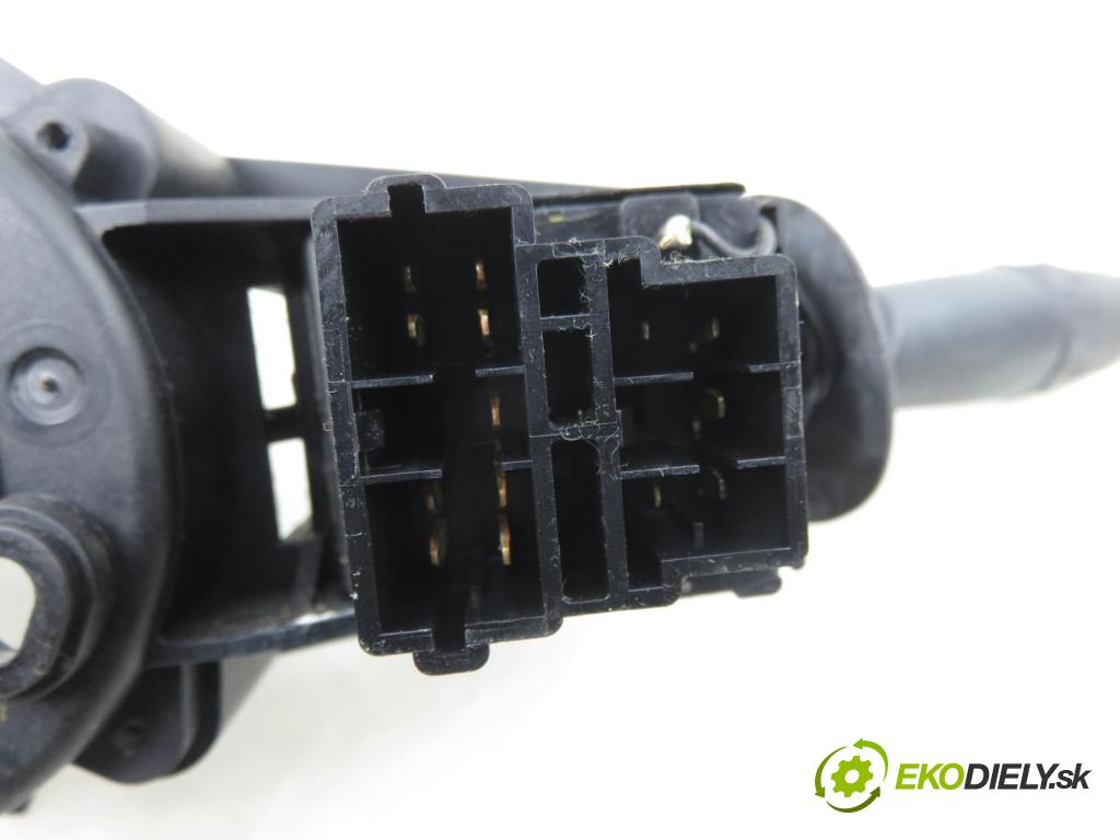 CITROEN XSARA PICASSO (N68) MINIVAN 2001 85,00 1.8 16V - 6FZ (EW7J4) 1749,00 páčka/prepínač 9630605180 ; 34394302