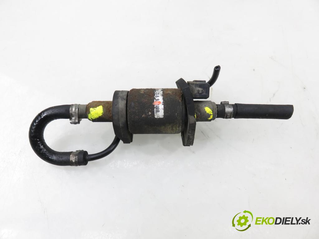 BMW 5 (E60) SEDAN 2005 0,00 530 d - M57 D30 (306D2) 2993,00 motorek paliva Webasto 6912746