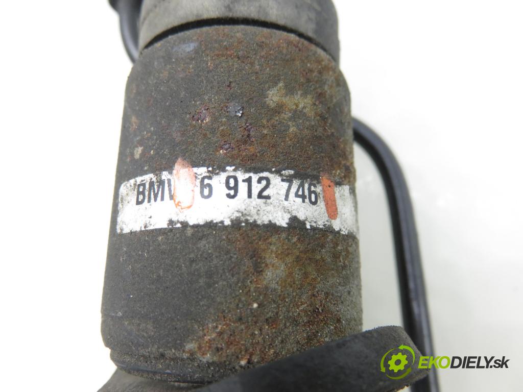 BMW 5 (E60) SEDAN 2005 0,00 530 d - M57 D30 (306D2) 2993,00 pumpa paliva Webasto 6912746