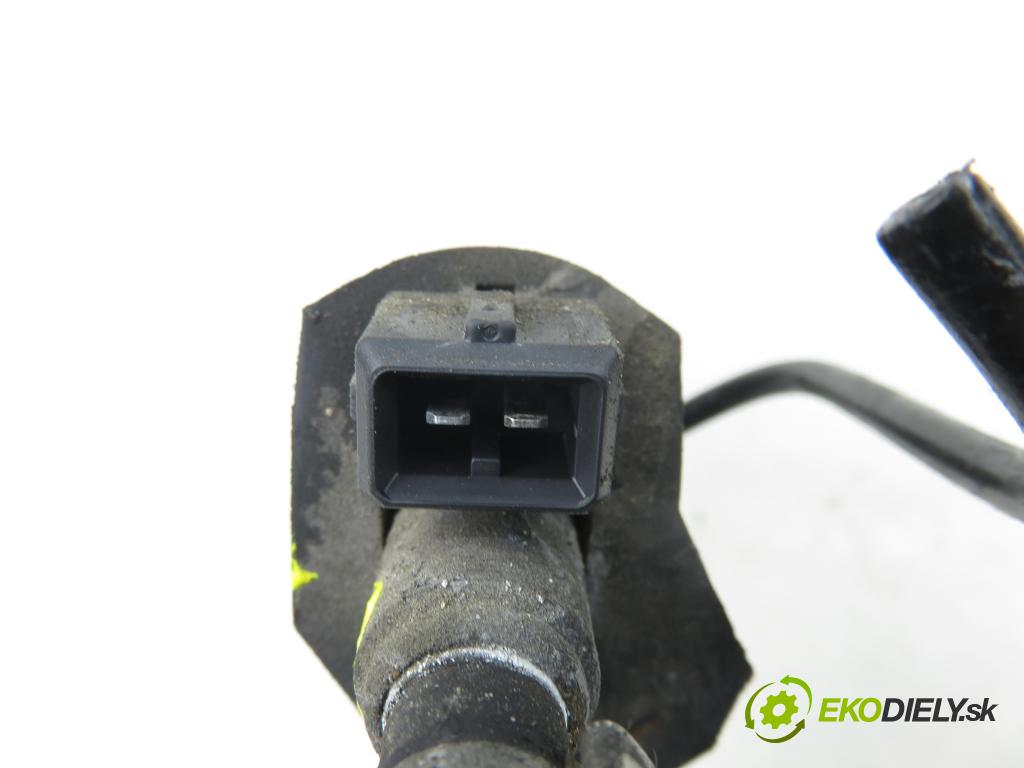 BMW 5 (E60) SEDAN 2005 0,00 530 d - M57 D30 (306D2) 2993,00 pumpa paliva Webasto 6912746