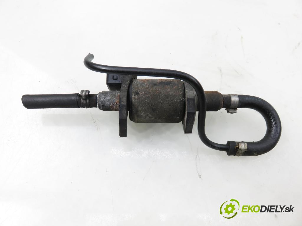 BMW 5 (E60) SEDAN 2005 0,00 530 d - M57 D30 (306D2) 2993,00 pumpa paliva Webasto 6912746