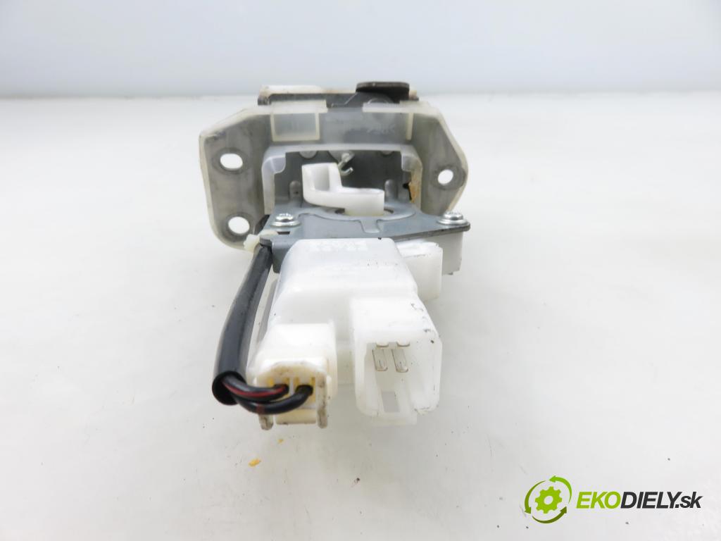 SUZUKI SX4 (EY, GY) CROSSOVER 2008 79,00 1.6 VVT 4x4 (RW 416) 107 - M16A 1586,00 zámok dverí kufor EL.